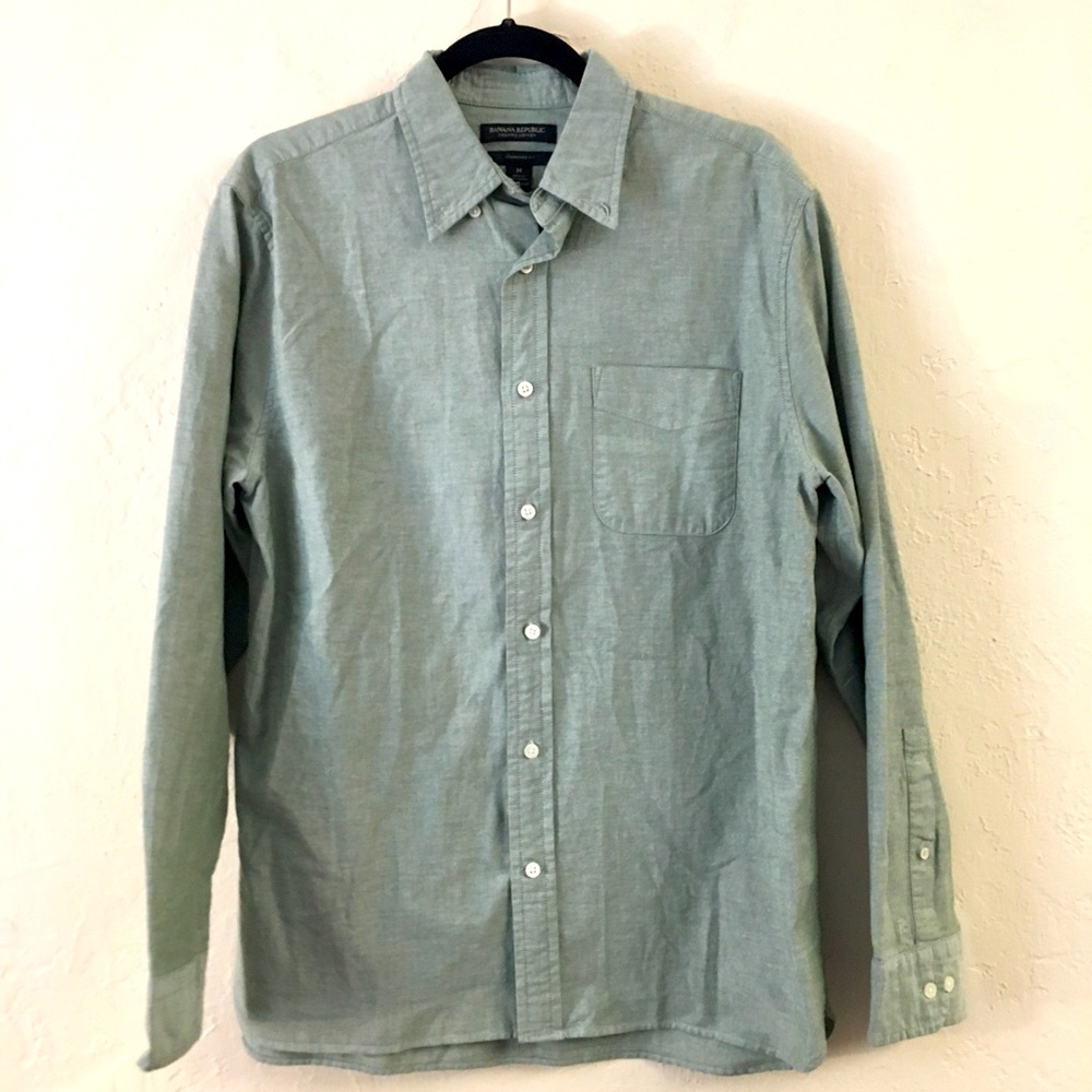 Banana Republic Standard Fit Organic Cotton Button Down Shirt Medium Green